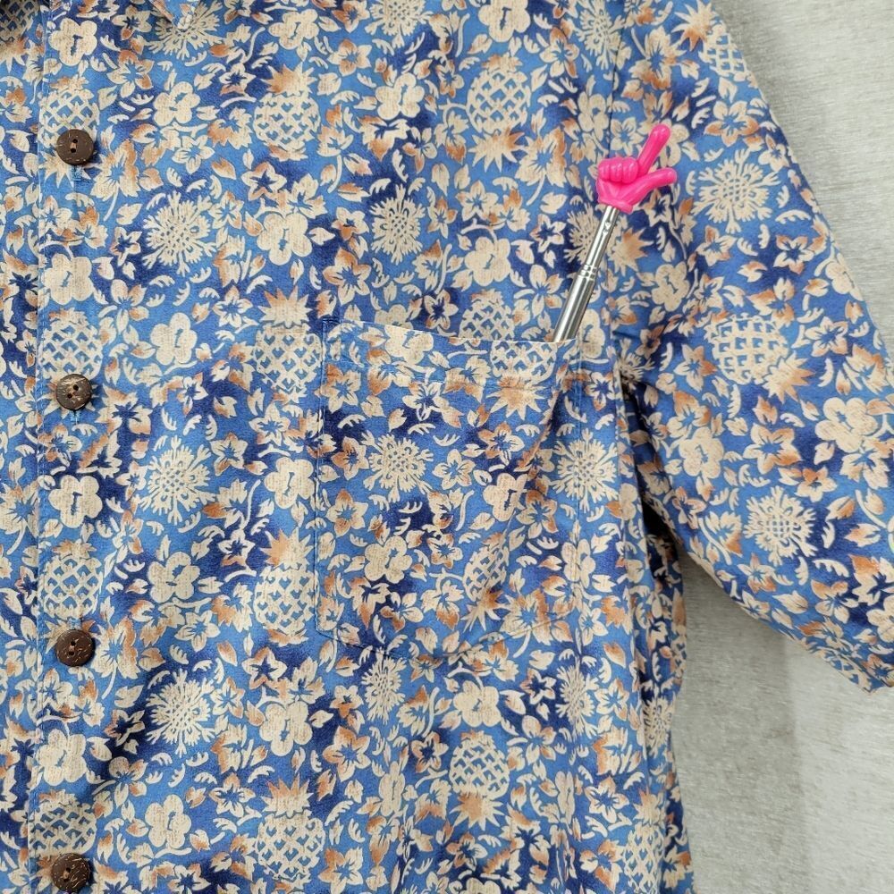 Hilo Hattie Vintage Floral Blue Cream and Brown Men's Hawaiian Button Up Shirt - Picture 5 of 11